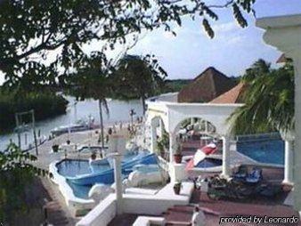 The Caribbean Princess Cancún Eksteriør bilde