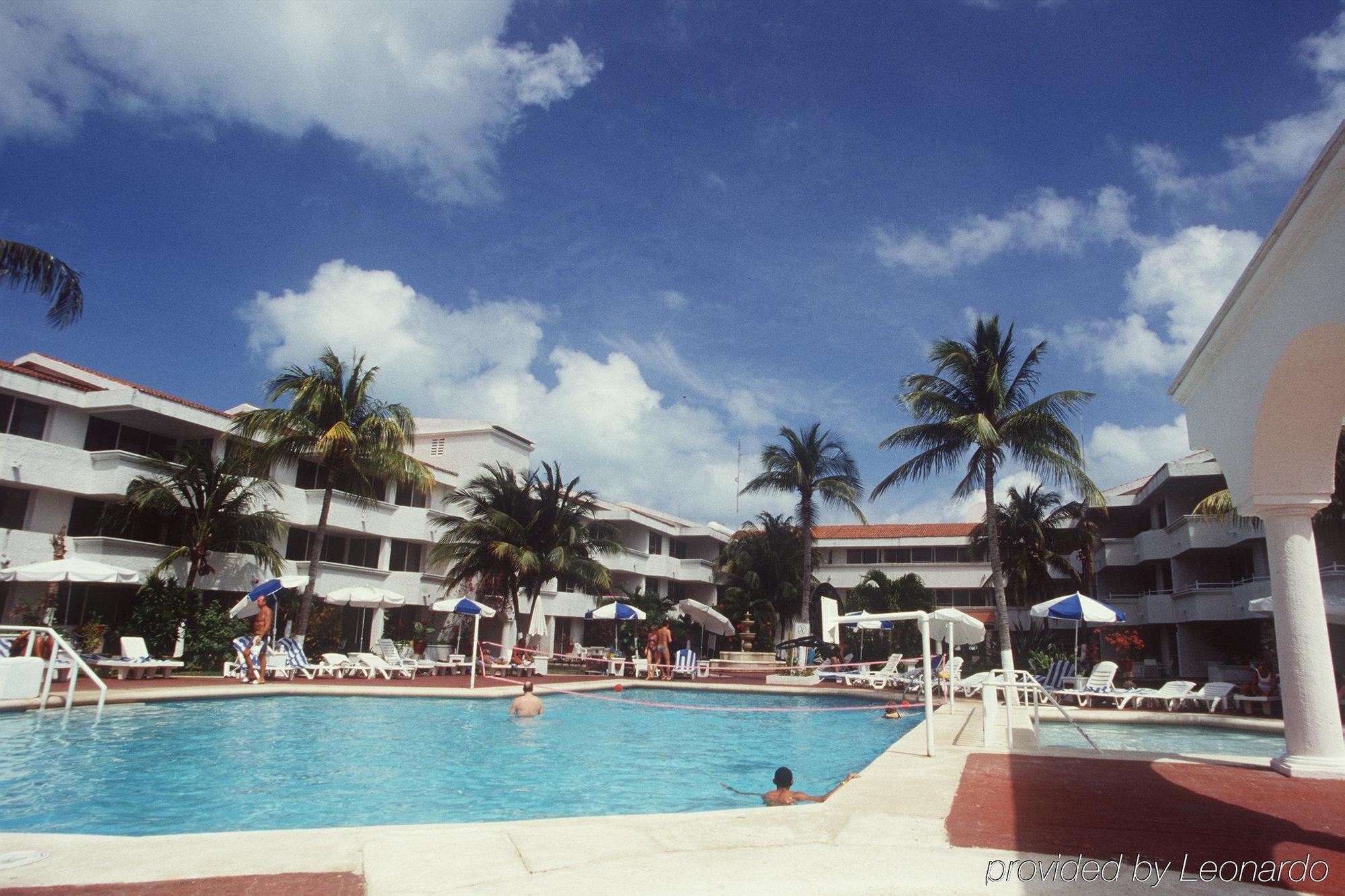 The Caribbean Princess Cancún Eksteriør bilde